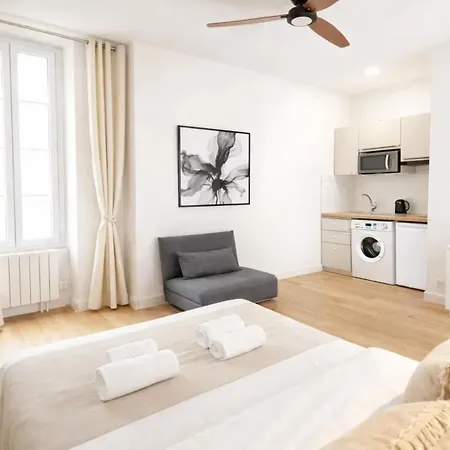 Saint Germain Des Pres Apartment *